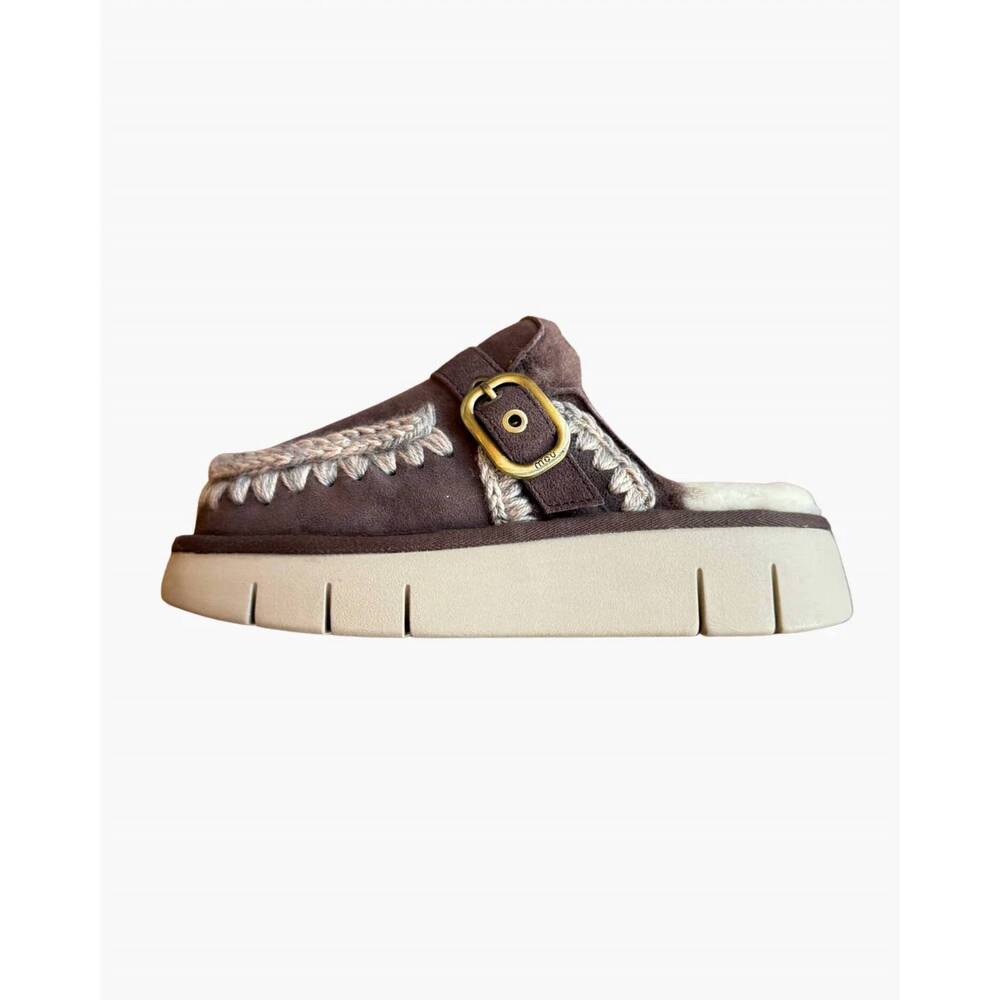 NEW MOU women's bounce buckle strap clog in brown pepper